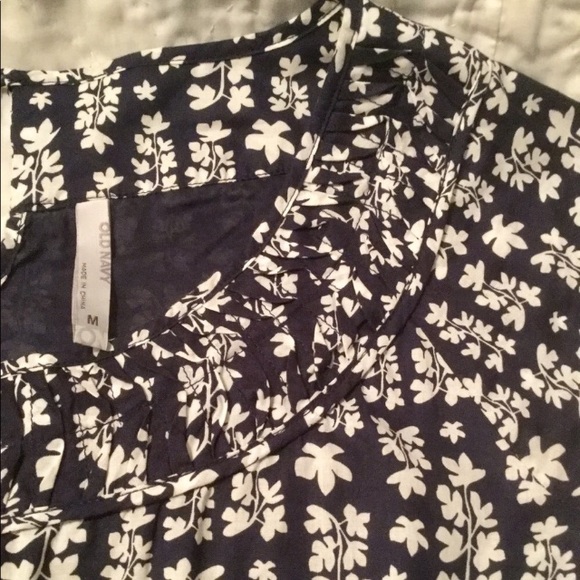 2 for $15🎈White and blue flower print dress. - Picture 4 of 8